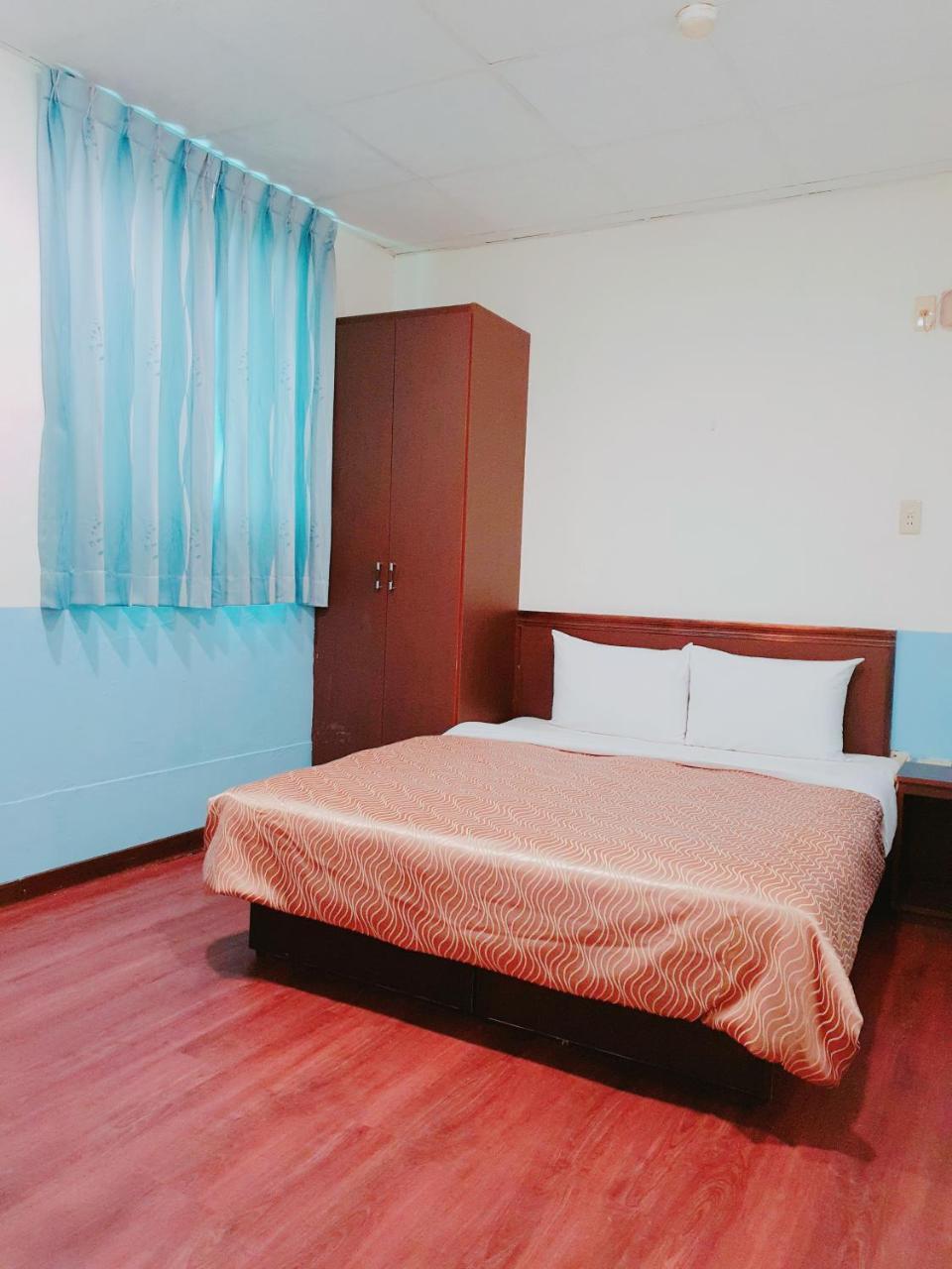 Blue Ocean Hotel Kaohsiung Exteriör bild